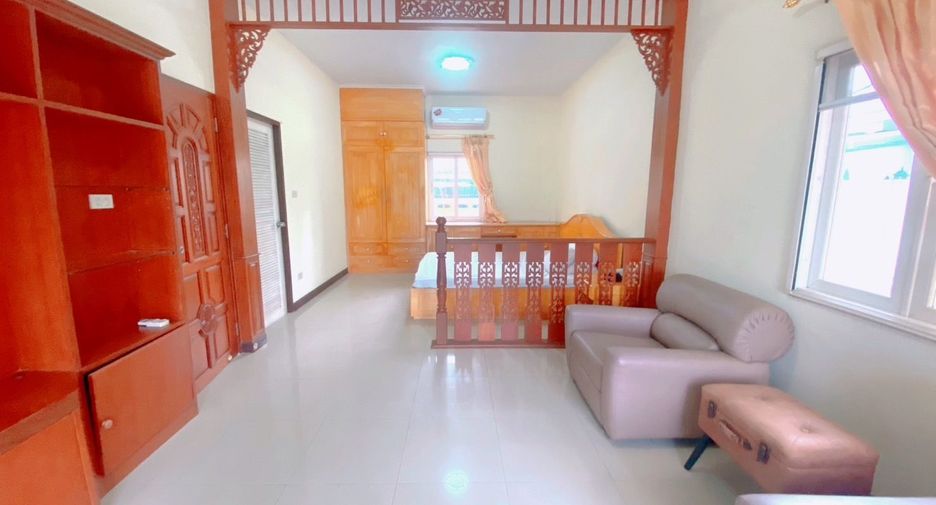 For sale and for rent 3 bedrooms villa in Bang Lamung, Chonburi