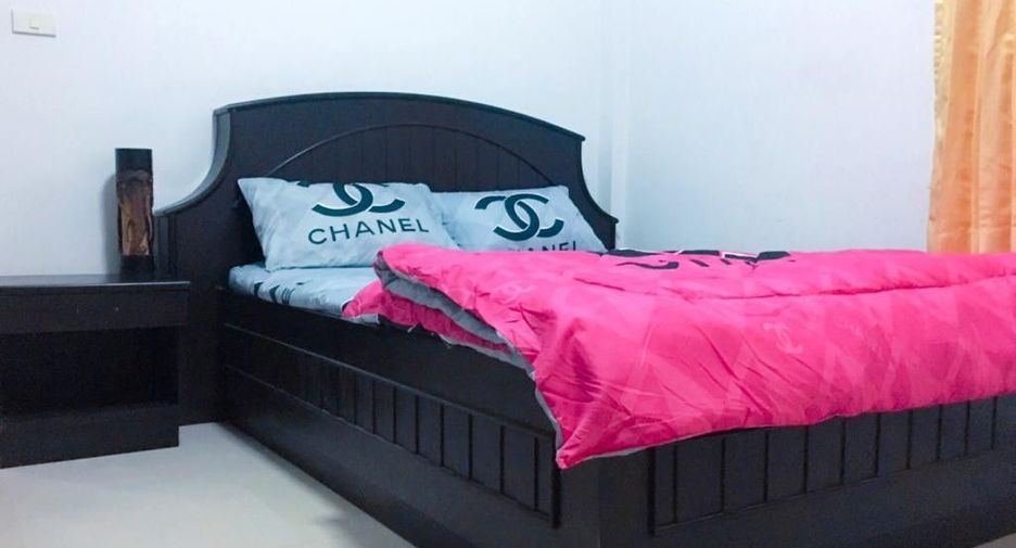 For sale and for rent 3 bedrooms villa in Bang Lamung, Chonburi