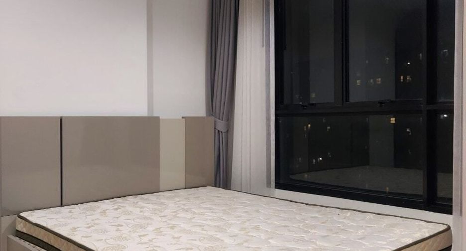 For sale 1 bed condo in Bang Phlat, Bangkok