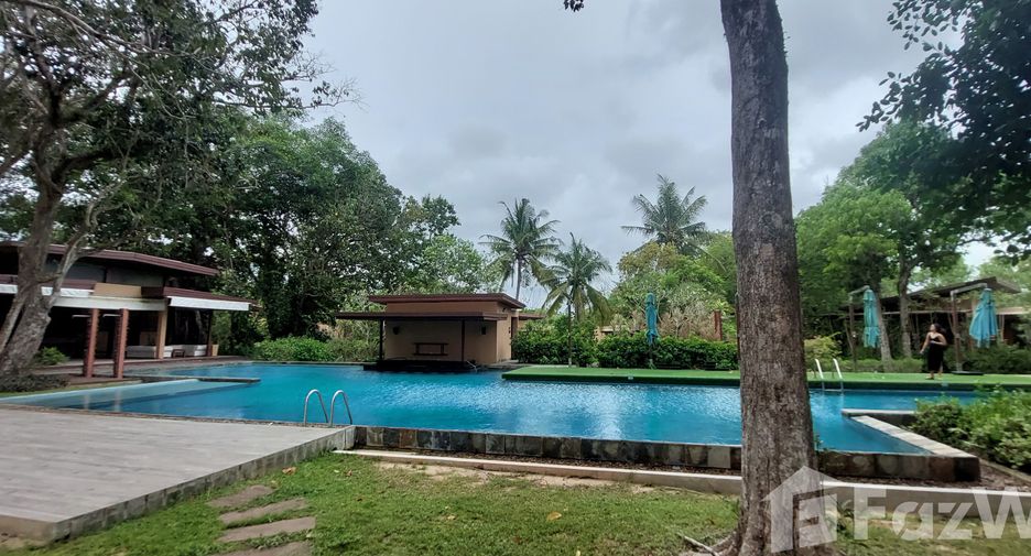 For sale 17 bedrooms hotel in Thai Mueang, Phang Nga