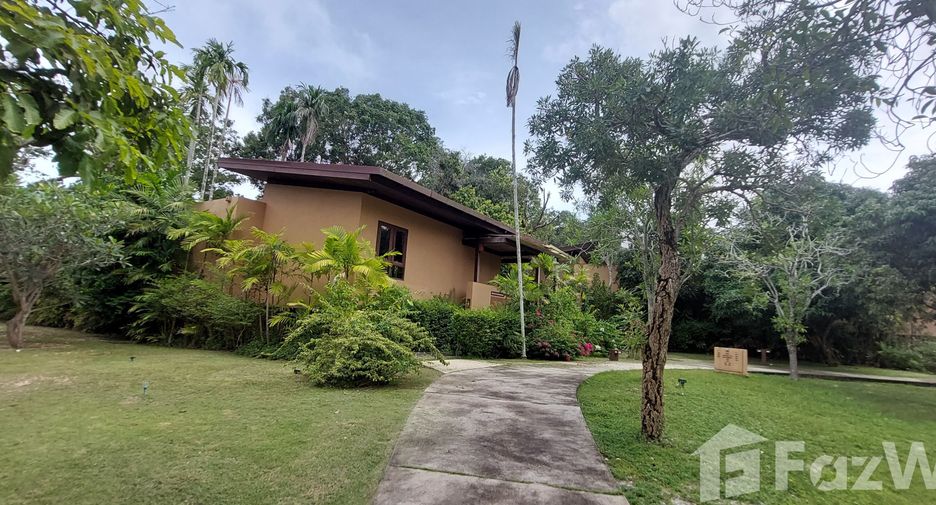 For sale 17 bedrooms hotel in Thai Mueang, Phang Nga