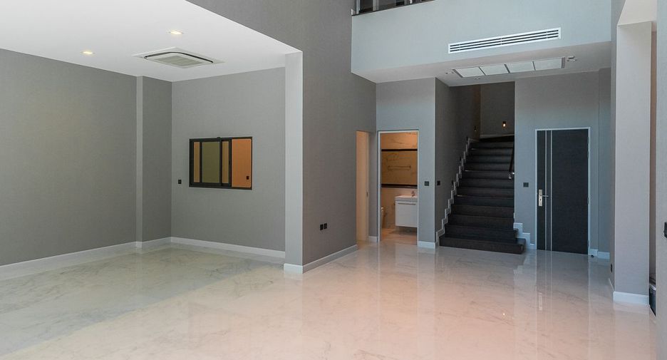 For sale 5 ベッドルーム house in Lak Si, Bangkok
