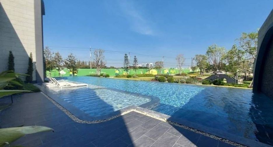 Casa en venta de 4 habitaciones en Bang Sao Thong, Samut Prakan