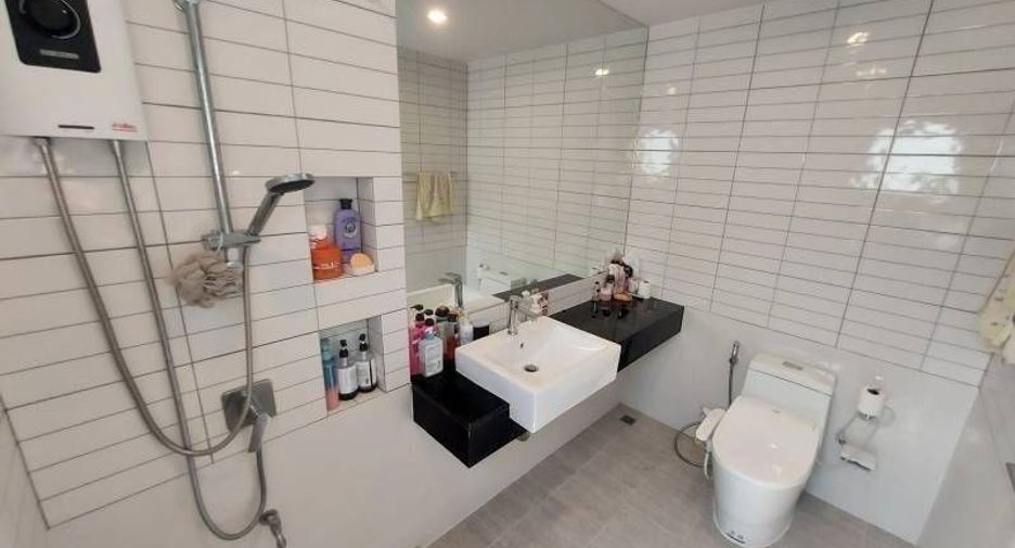 Casa en venta de 4 habitaciones en Bang Sao Thong, Samut Prakan