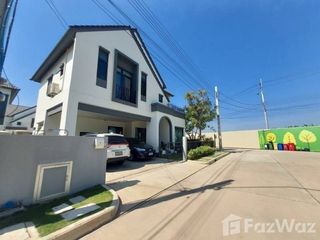 For sale 4 bedrooms house in Bang Sao Thong, Samut Prakan