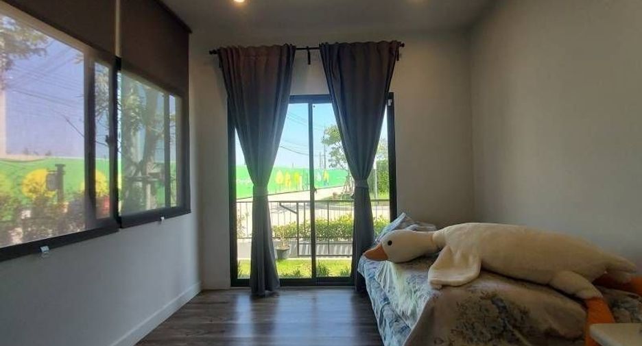 Casa en venta de 4 habitaciones en Bang Sao Thong, Samut Prakan