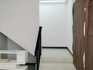 Casa adosada en alquiler de 3 habitaciones en Mueang Phuket, Phuket