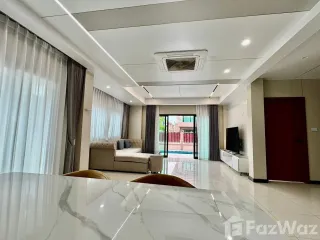 À louer 4 chambres villa à Bang Lamung, Chonburi