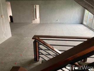 Продажа 6 спальни дом в Пращет, Бангкок