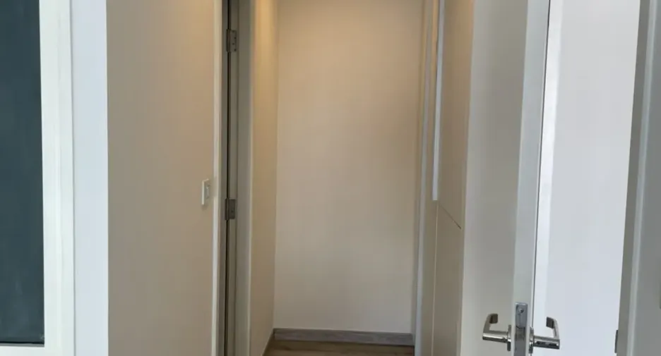 À vendre 1 chambre condo à Sathon, Bangkok