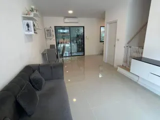 For sale 3 bedrooms townhouse in Lat Lum Kaeo, Pathum Thani