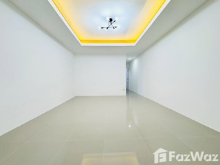 For sale 1 bed townhouse in Bang Bo, Samut Prakan