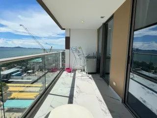 For sale and for rent 2 bedrooms condo in Bang Lamung, Chonburi