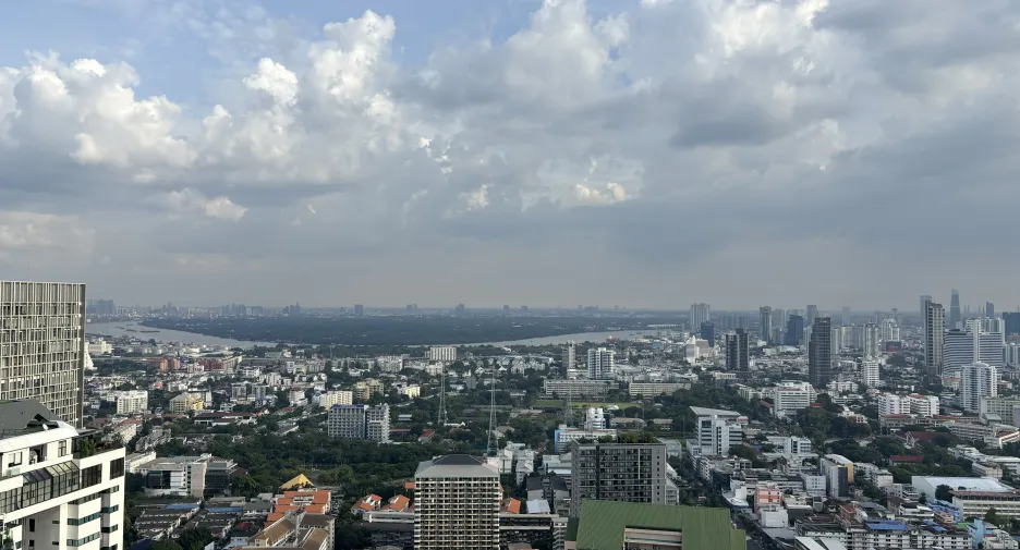 Wohnung zum Kauf mit 4 Zimmer in Sathon, Bangkok