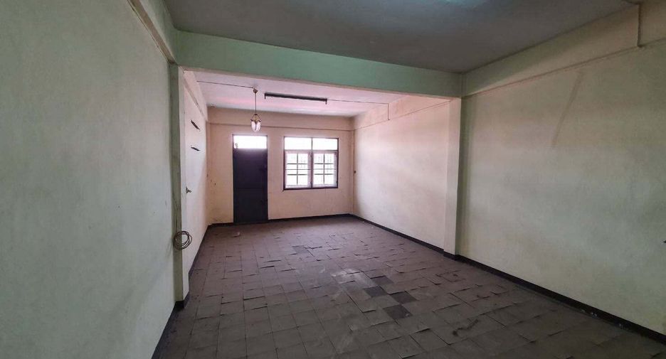 Local comercial en venta de 1 habitaciones en Chom Thong, Bangkok