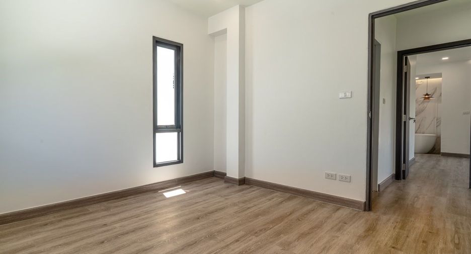 Продажа 4 спальни дом в Пхукет Тощн, Пхукет