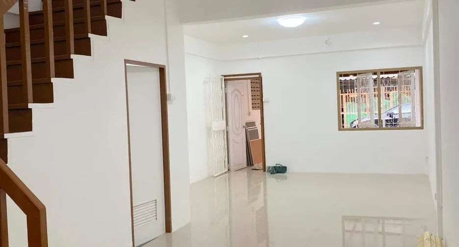 For sale 2 bedrooms townhouse in Sai Mai, Bangkok