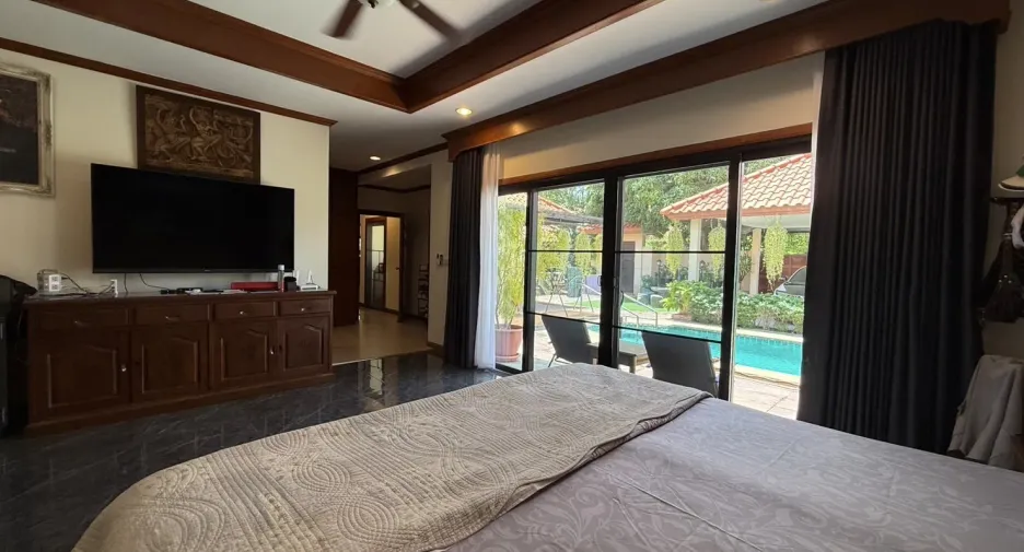 Haus zum Kauf mit 4 Zimmer in Sattahip, Chonburi
