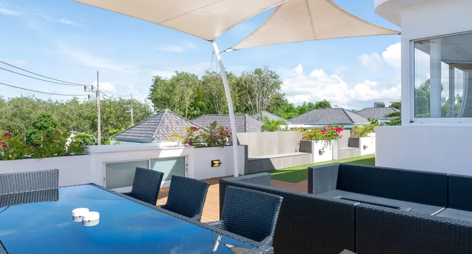 Villa zum Kauf mit 4 Zimmer in Thalang, Phuket