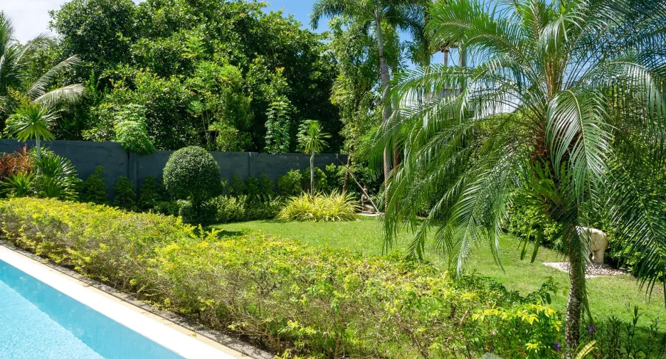 Villa zum Kauf mit 4 Zimmer in Thalang, Phuket