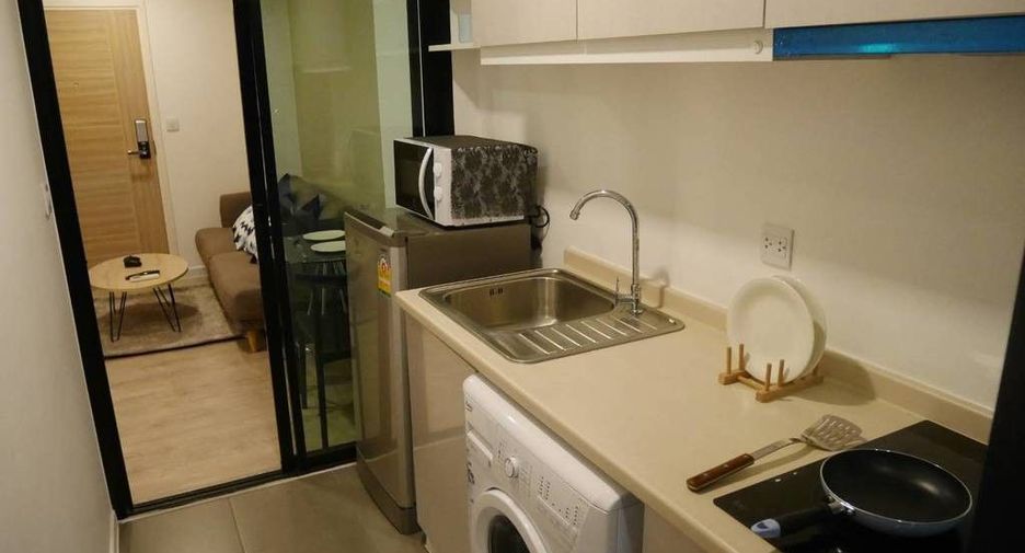 For sale 1 bed condo in Mueang Samut Prakan, Samut Prakan