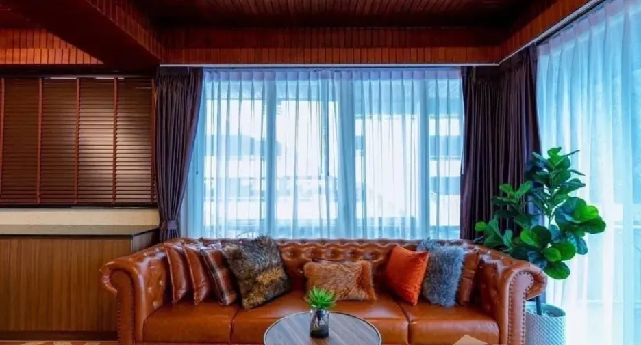 For rent and for sale 4 bedrooms villa in Bang Lamung, Chonburi