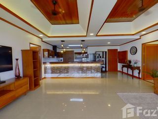 À vendre et à louer 3 chambres villa à Mueang Phuket, Phuket