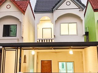 For sale 2 bedrooms townhouse in Nong Chok, Bangkok