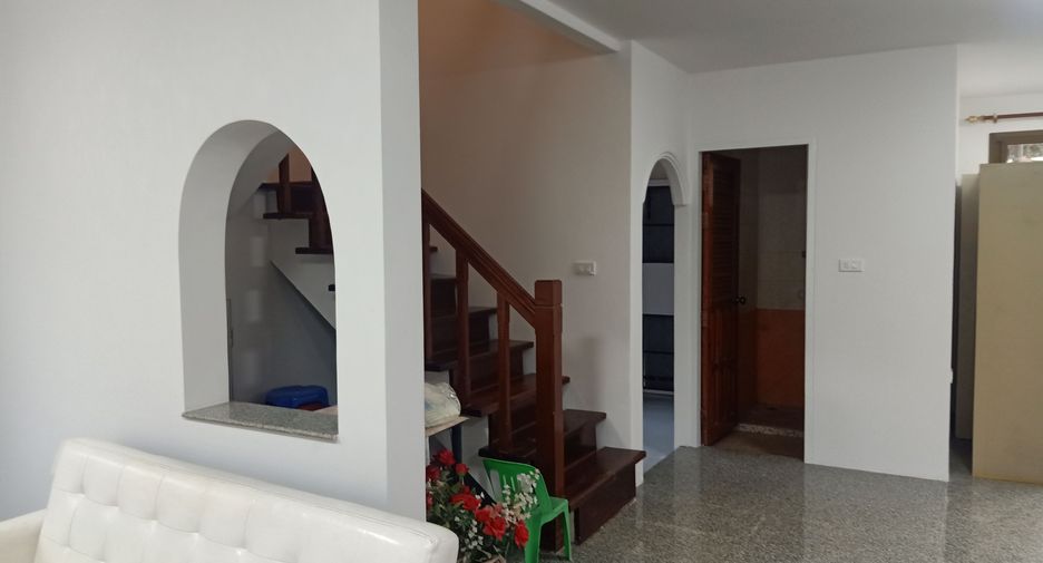 À vendre 3 chambres maison à Mueang Khon Kaen, Khon Kaen