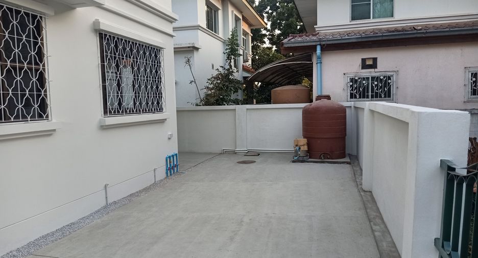 À vendre 3 chambres maison à Mueang Khon Kaen, Khon Kaen