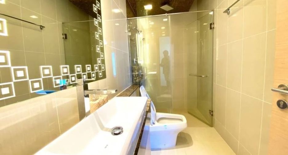 À louer 2 chambres condo à Bang Lamung, Chonburi