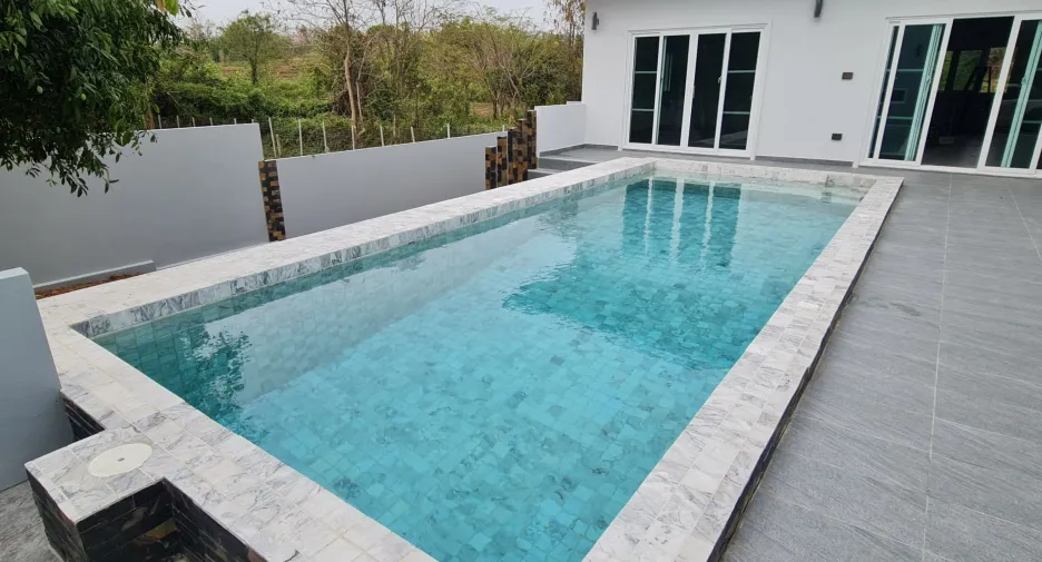 For sale 3 bedrooms villa in Mueang Chiang Rai, Chiang Rai