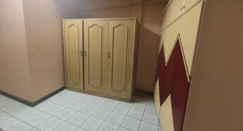 Аренда 3 спальни таунхаус в Банг Ламунг, Чонбури