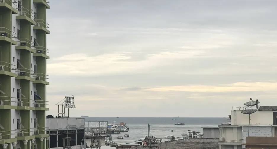 出租 3 卧室 联排别墅 在 Bang Lamung, Chon Buri