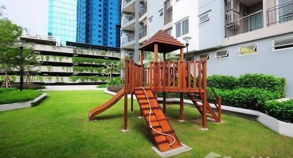 For sale and for rent 2 bedrooms condo in Watthana, Bangkok
