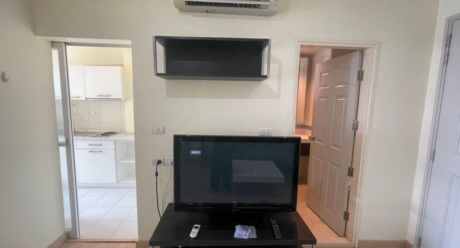 For sale 1 bed condo in Sathon, Bangkok