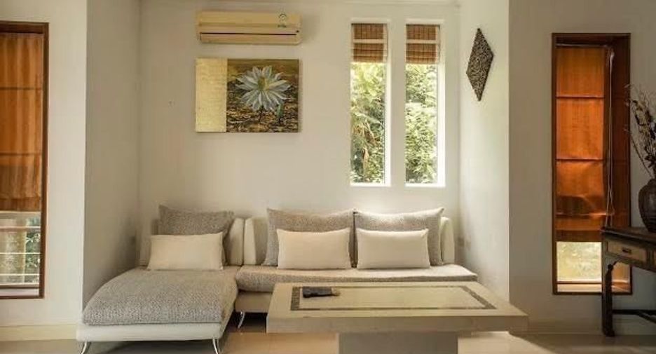 For rent 3 bedrooms villa in Mueang Phuket, Phuket