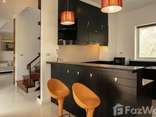 À louer 3 chambres villa à Mueang Phuket, Phuket