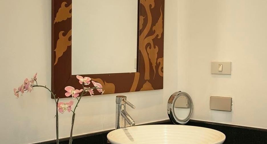 For rent 3 bedrooms villa in Mueang Phuket, Phuket