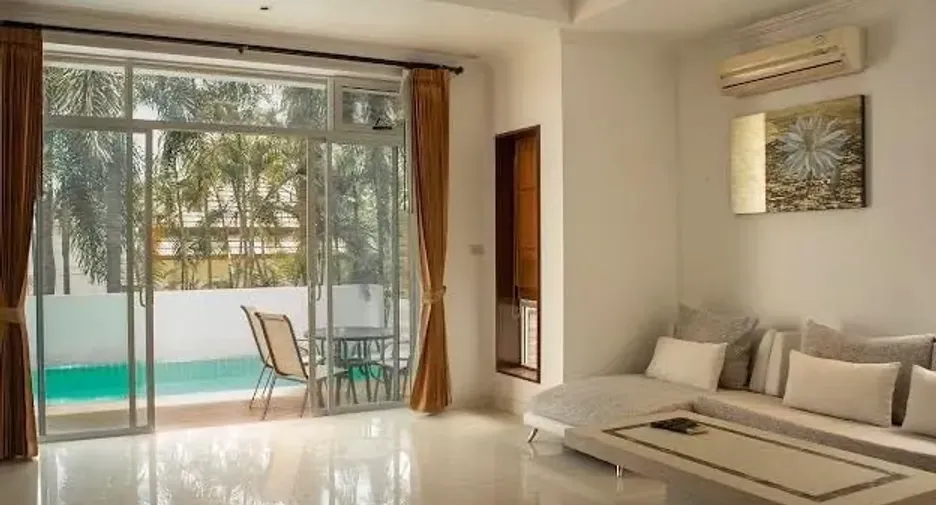 À louer 3 chambres villa à Mueang Phuket, Phuket