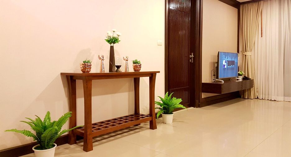 For sale 1 bed condo in Bang Lamung, Chonburi