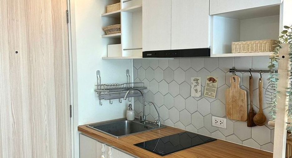 For sale 1 bed condo in Bang Phlat, Bangkok