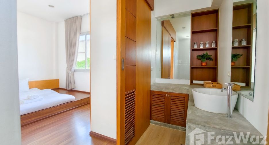 For sale 4 bedrooms villa in Mueang Phuket, Phuket