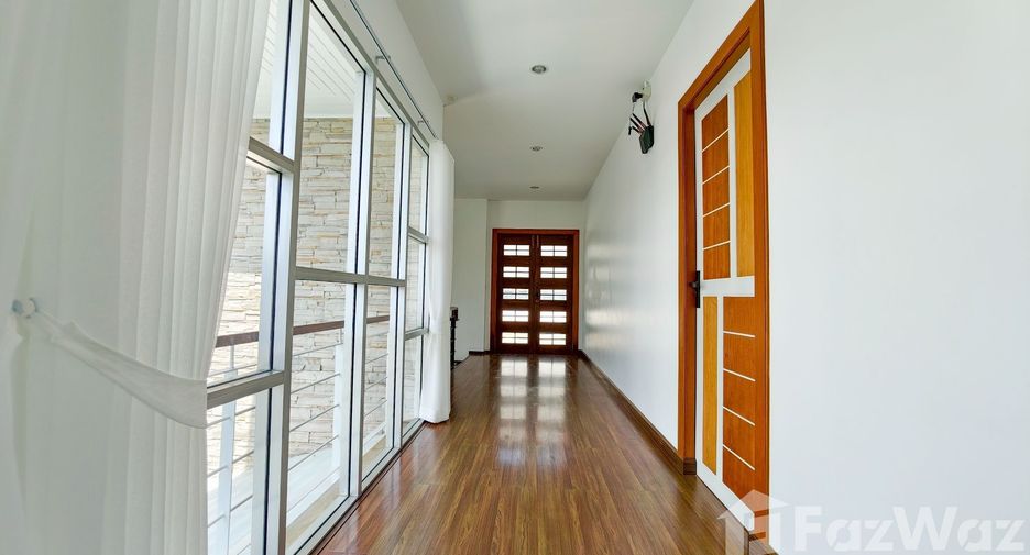 For sale 4 bedrooms villa in Mueang Phuket, Phuket