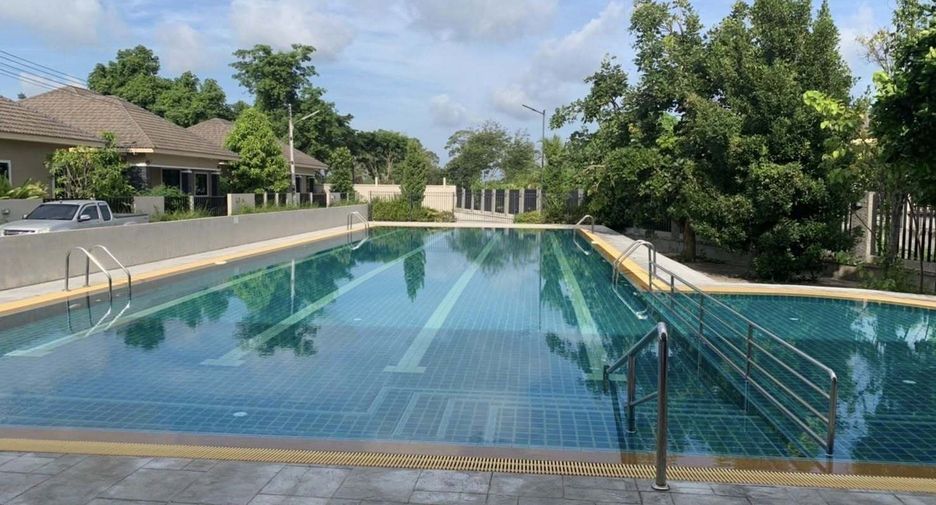 Haus zum Kauf mit 1 Zimmer in Sattahip, Chonburi