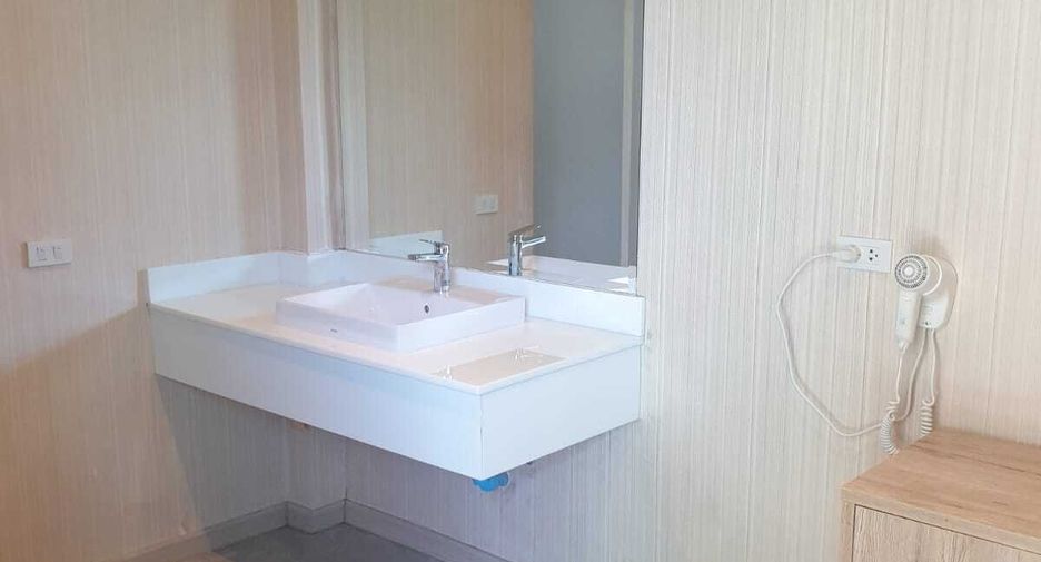 For rent 4 bedrooms villa in Thalang, Phuket