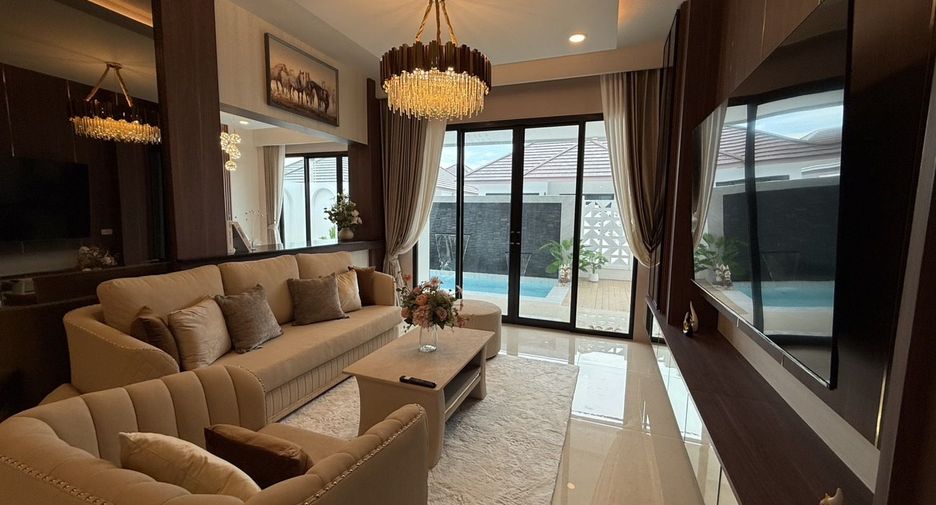 For sale 3 bedrooms villa in Bang Lamung, Chonburi