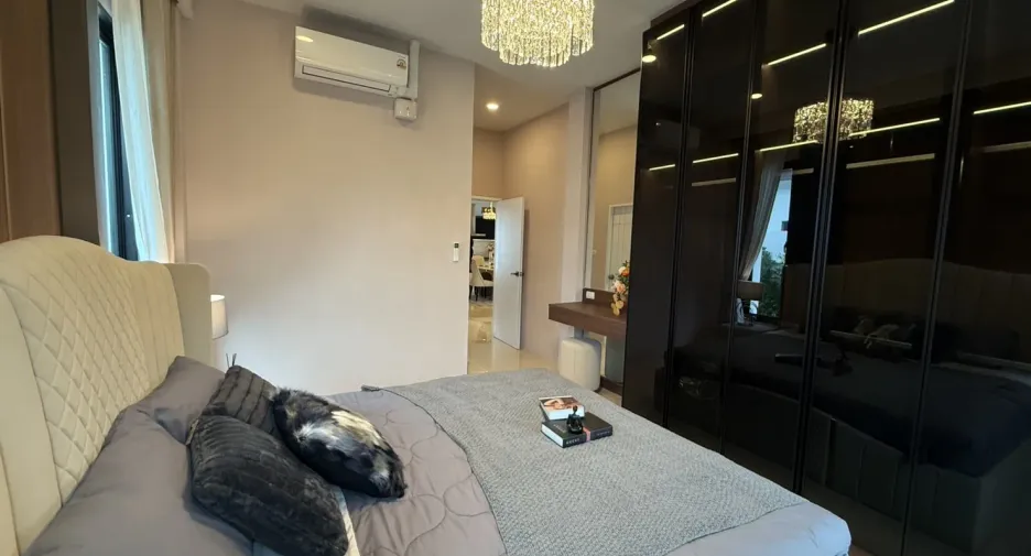 Villa zum Kauf mit 3 Zimmer in Bang Lamung, Chonburi