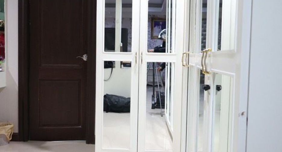 À vendre 5 chambres maison à Phasi Charoen, Bangkok