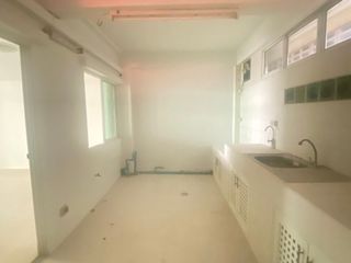 Casa adosada en venta de 4 habitaciones en Bang Khun Thian, Bangkok